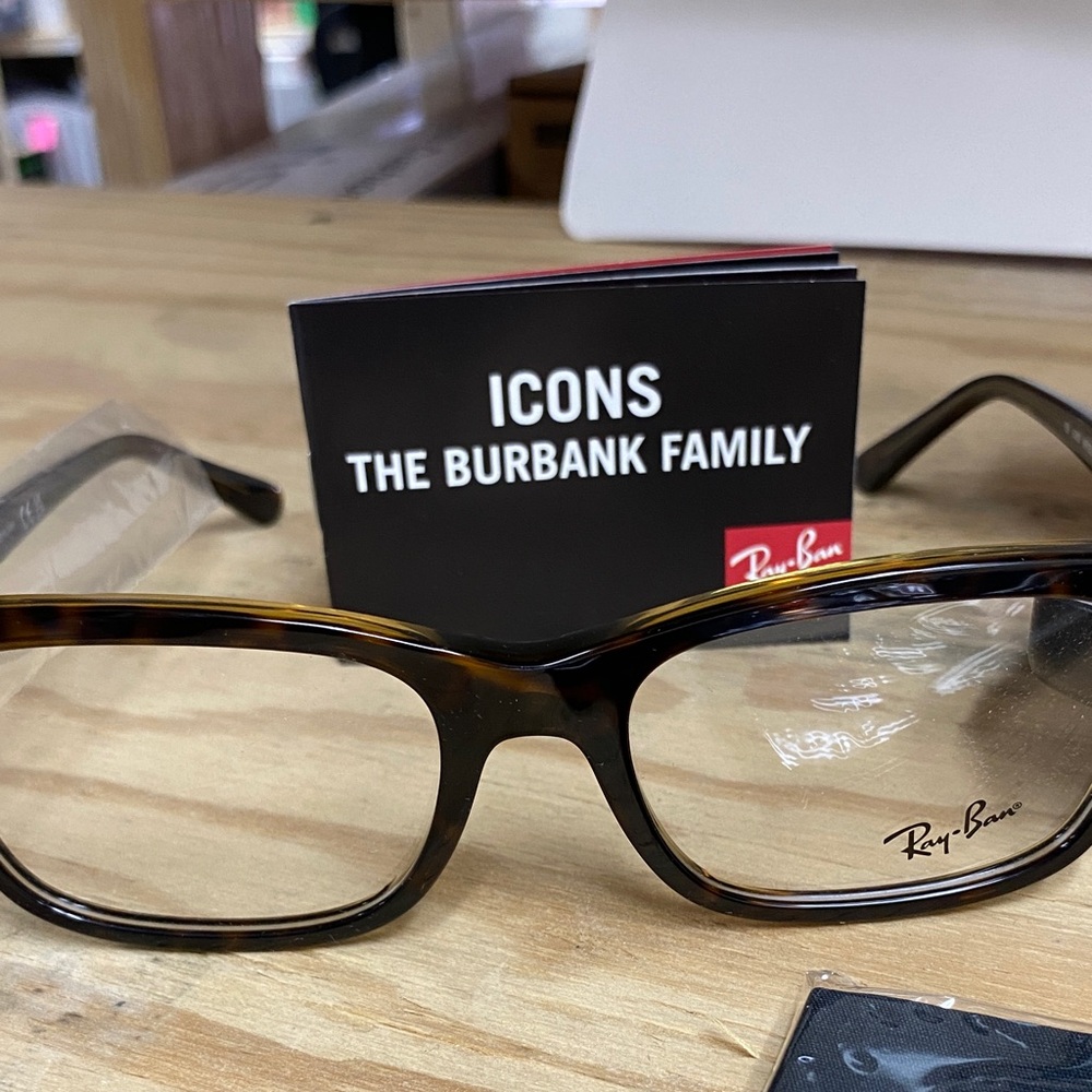 Ray-Ban Men's Tortoiseshell Rectangular Eyeglasses - image 4